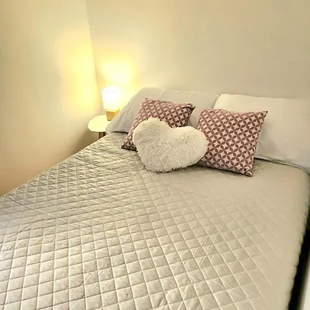 Luxury Aurora - Cod 0409 Apartment *